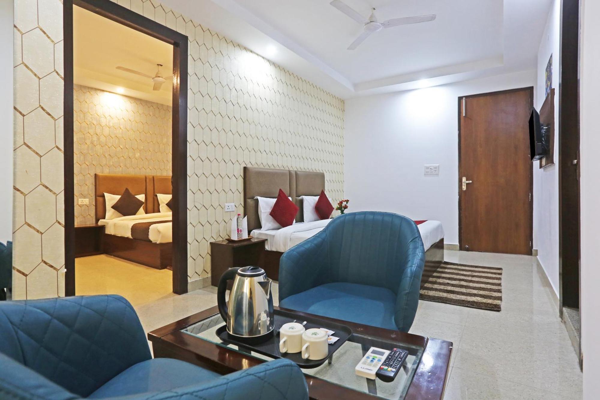 Hotel Ivy Plaza 4*