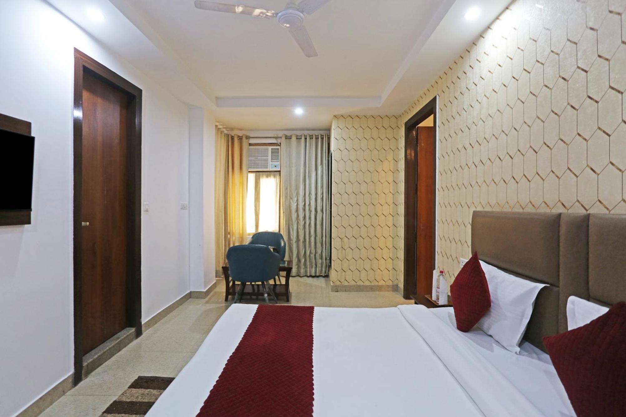 Ivy Plaza 4*